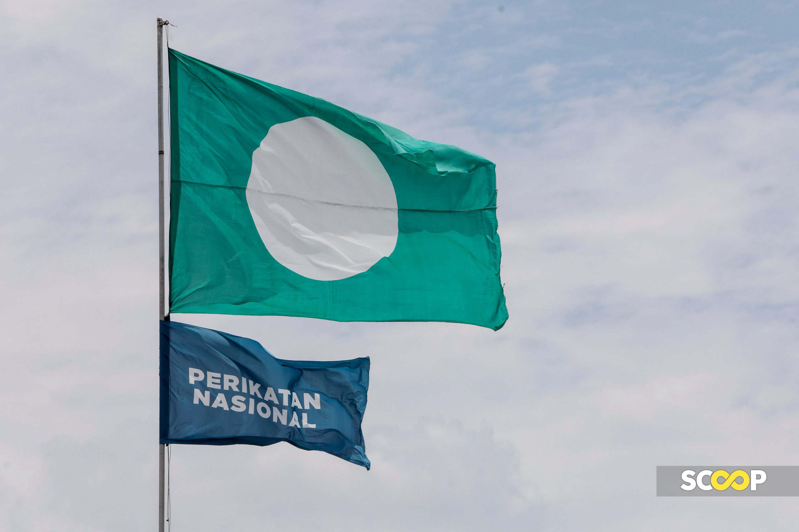 ‘Penang PAS unrepentant, remains racist as state chief won’t help Lau in Bayan Lepas’