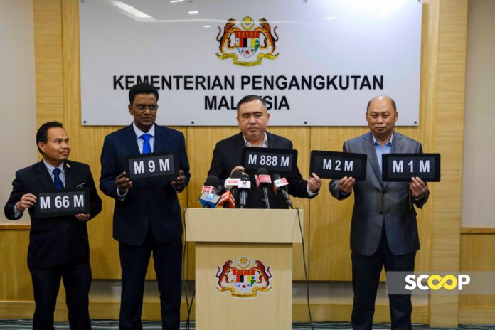 29082023 - Sidang media Menteri Pengangkutan Anthony Loke bidaan nombor pendaftaran baharu - Alif Omar2