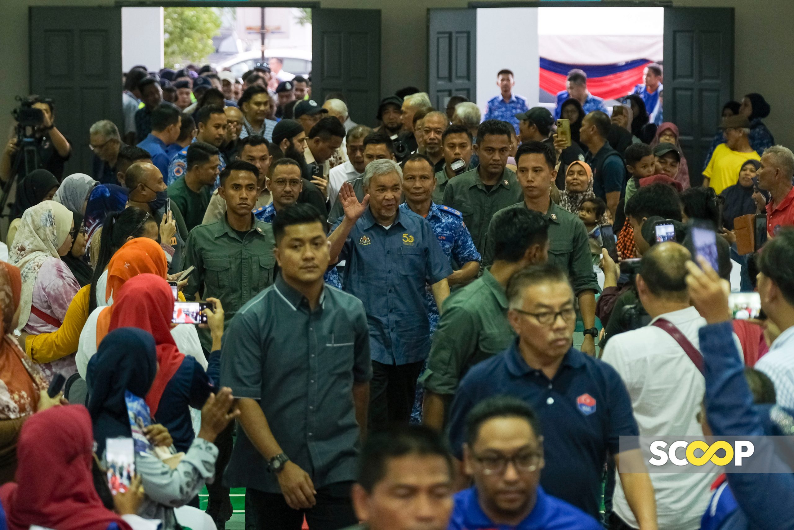 Unity govt ‘colour blind’ when supporting opposition states during disasters: Zahid