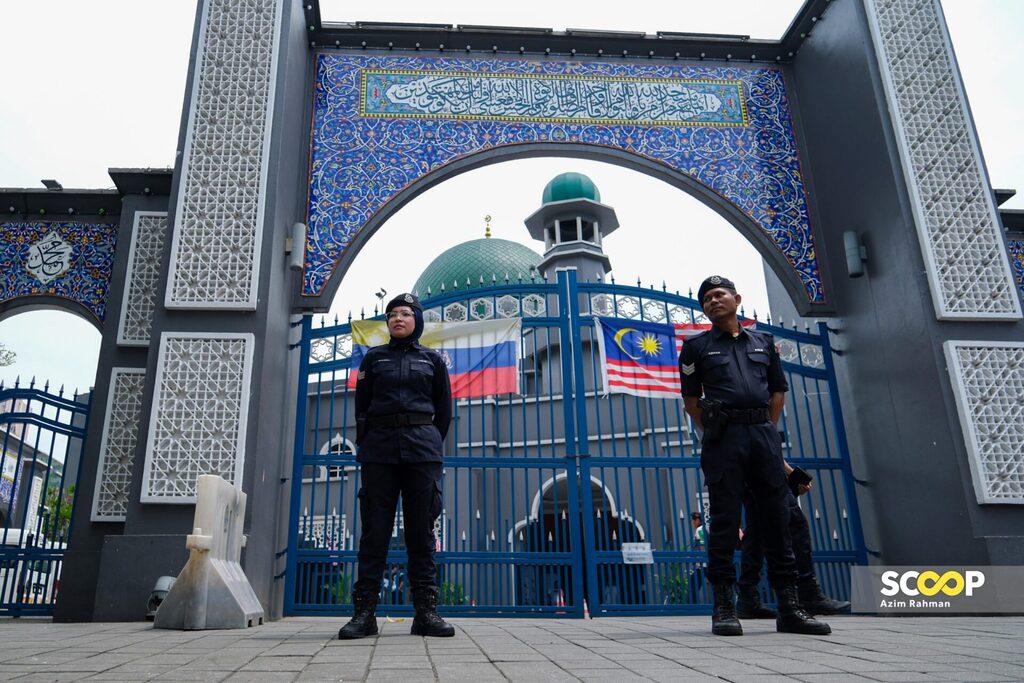 Himpunan Selamatkan Malaysia berarak ke Sogo, Dataran Merdeka | Scoop