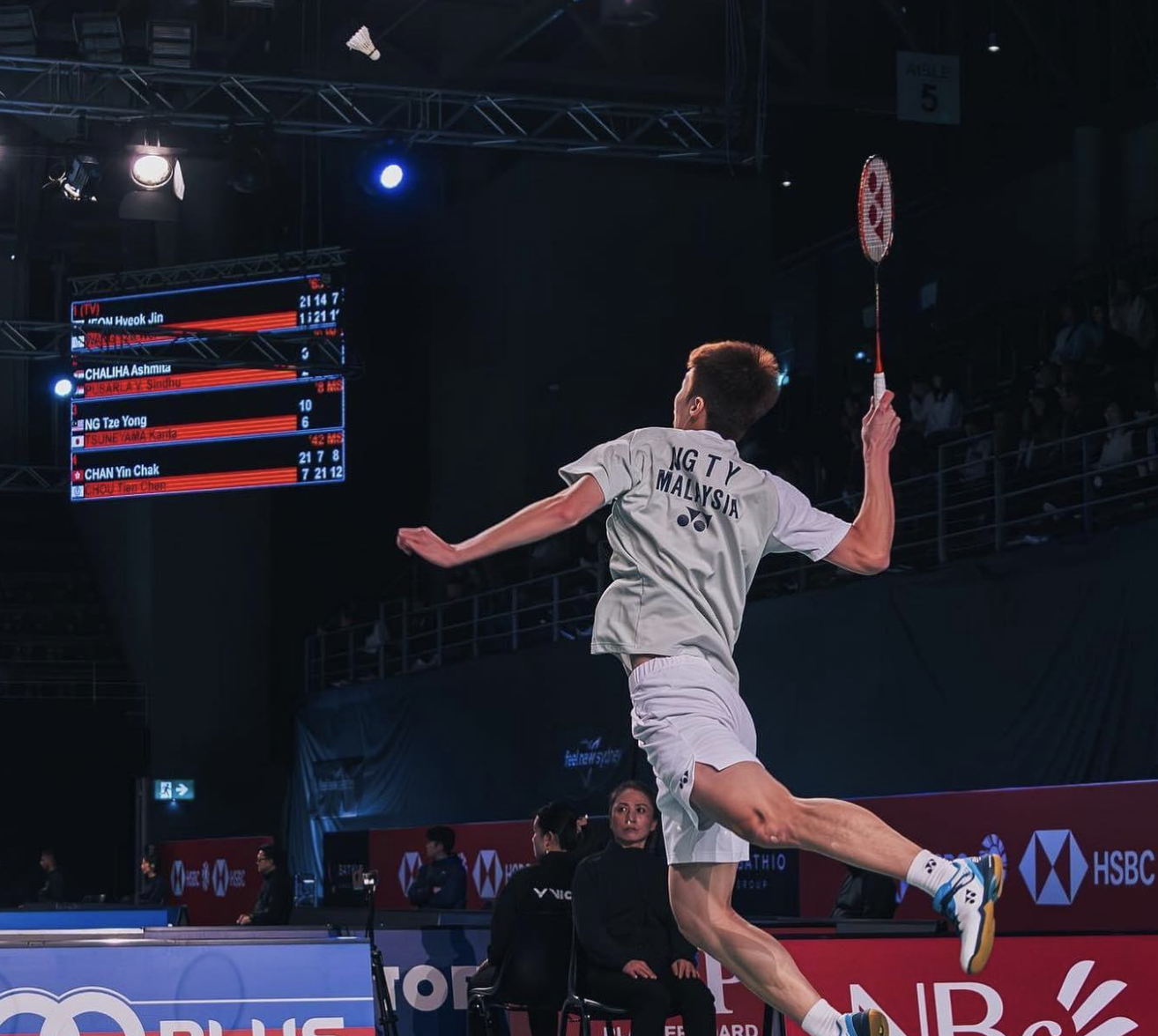 Hong Kong Open: Tze Yong, Jin Wei, Soon Huat-Shevon through to semis 