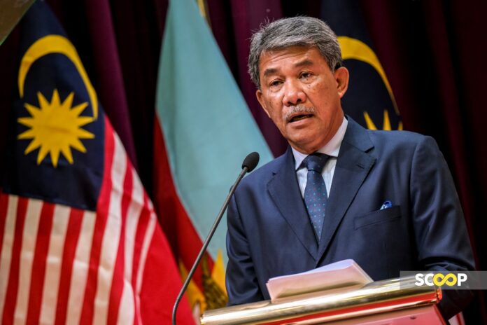 Menteri Pertahanan, Datuk Seri Mohamad Hasan