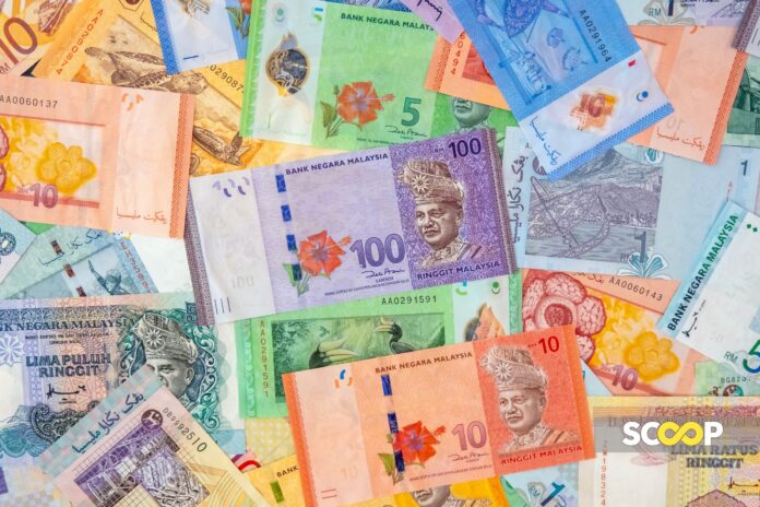 12092023-Malaysia-Money-Duit-Ringgit-Financial-Economy-RM-Cash-Bank-Notes-ABDUL-RAZAK-LATIF-001-scaled