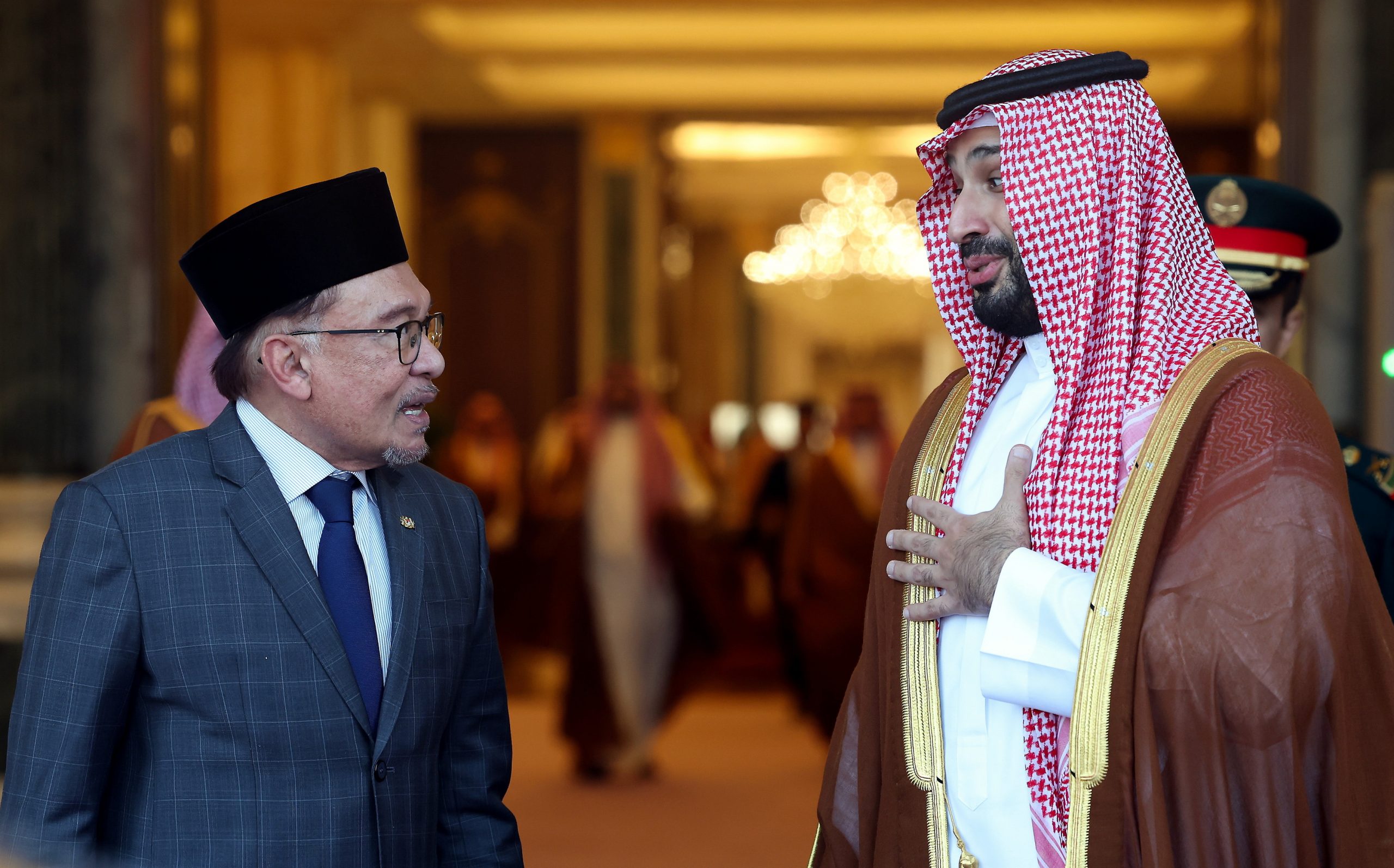 Saudi Crown Prince Mohammed will pay an official visit to Malaysia next year: Anwar