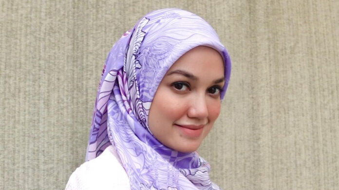 Puteri Sarah Liyana 1 cropped