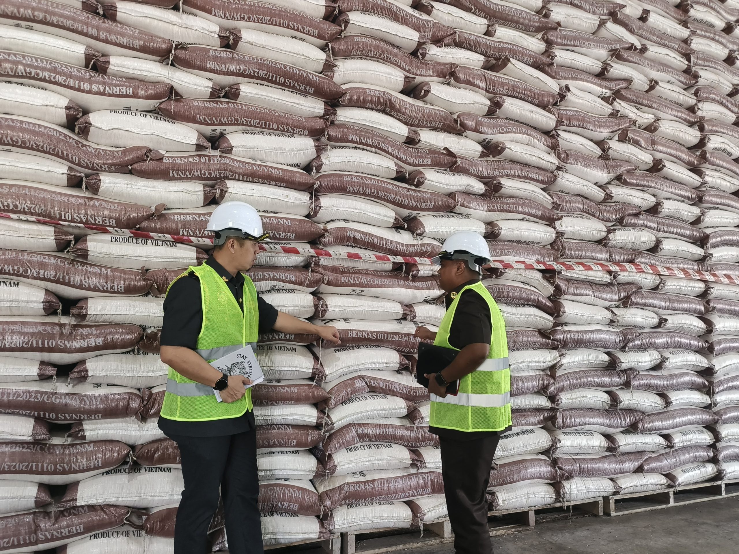 Sandakan residents advised to stop panic buying rice