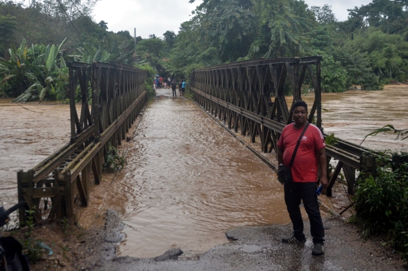 10,000 Orang Asli in Gua Musang cut off due to landslides, floods