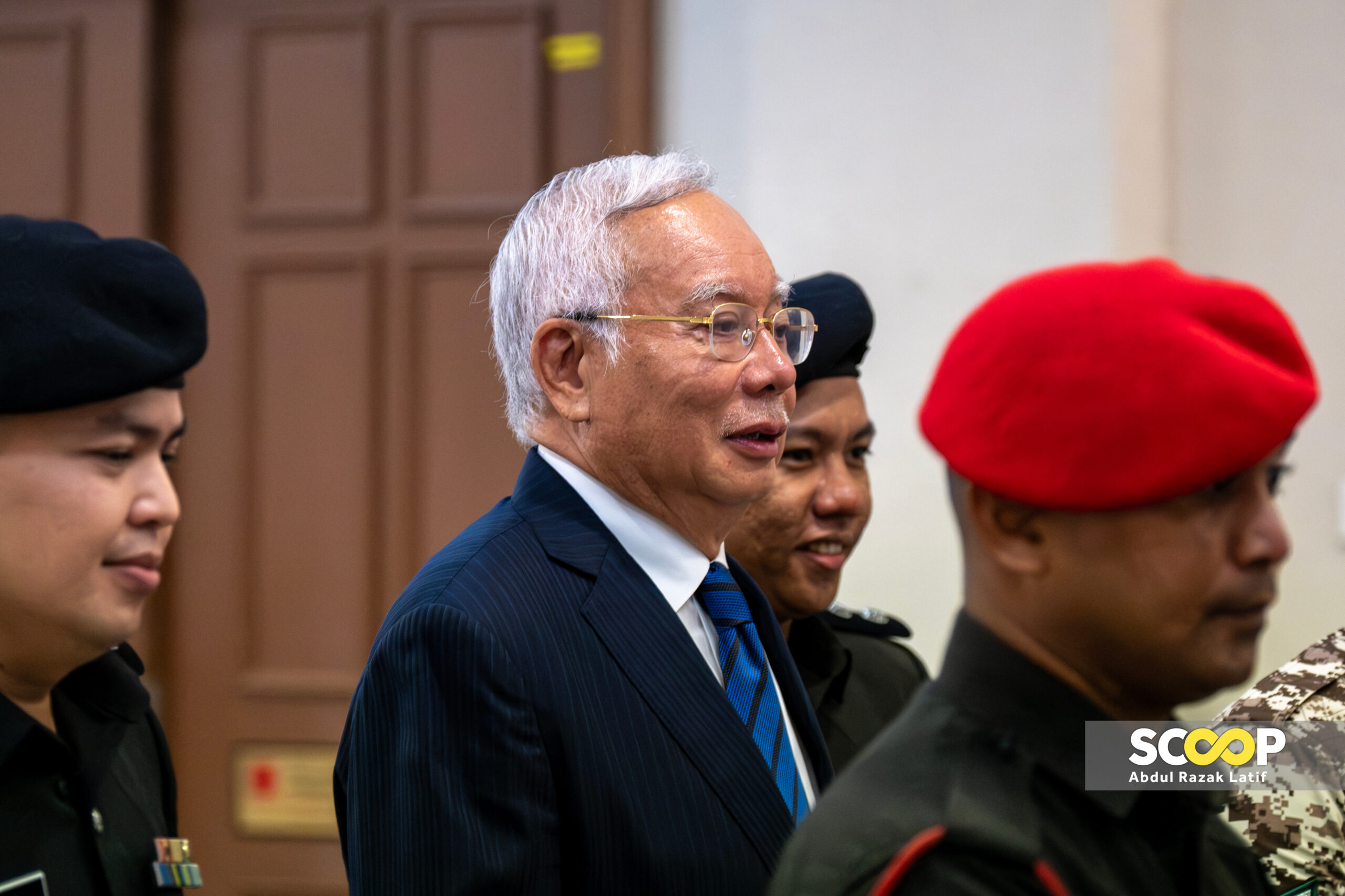 Najib ‘upset’ over 1MDB trial reports, to seek contempt of court against media outlets