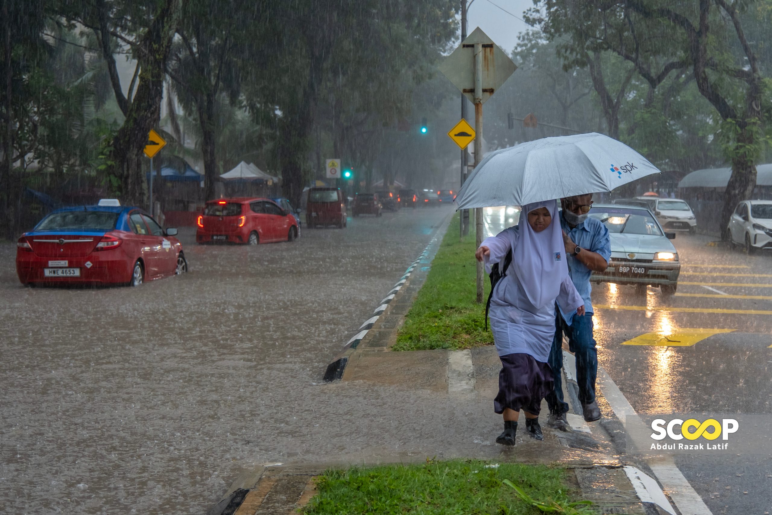 Continuous heavy rain expected in Pekan and Rompin, Pahang