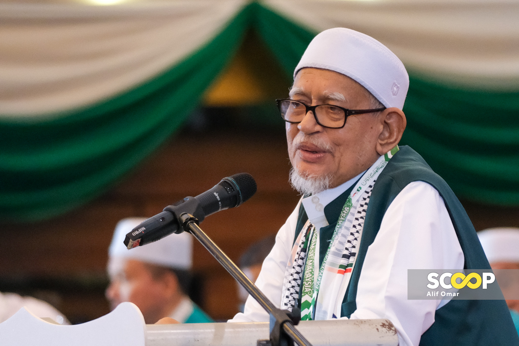 Anwar gives report on Hadi’s condition at IJN