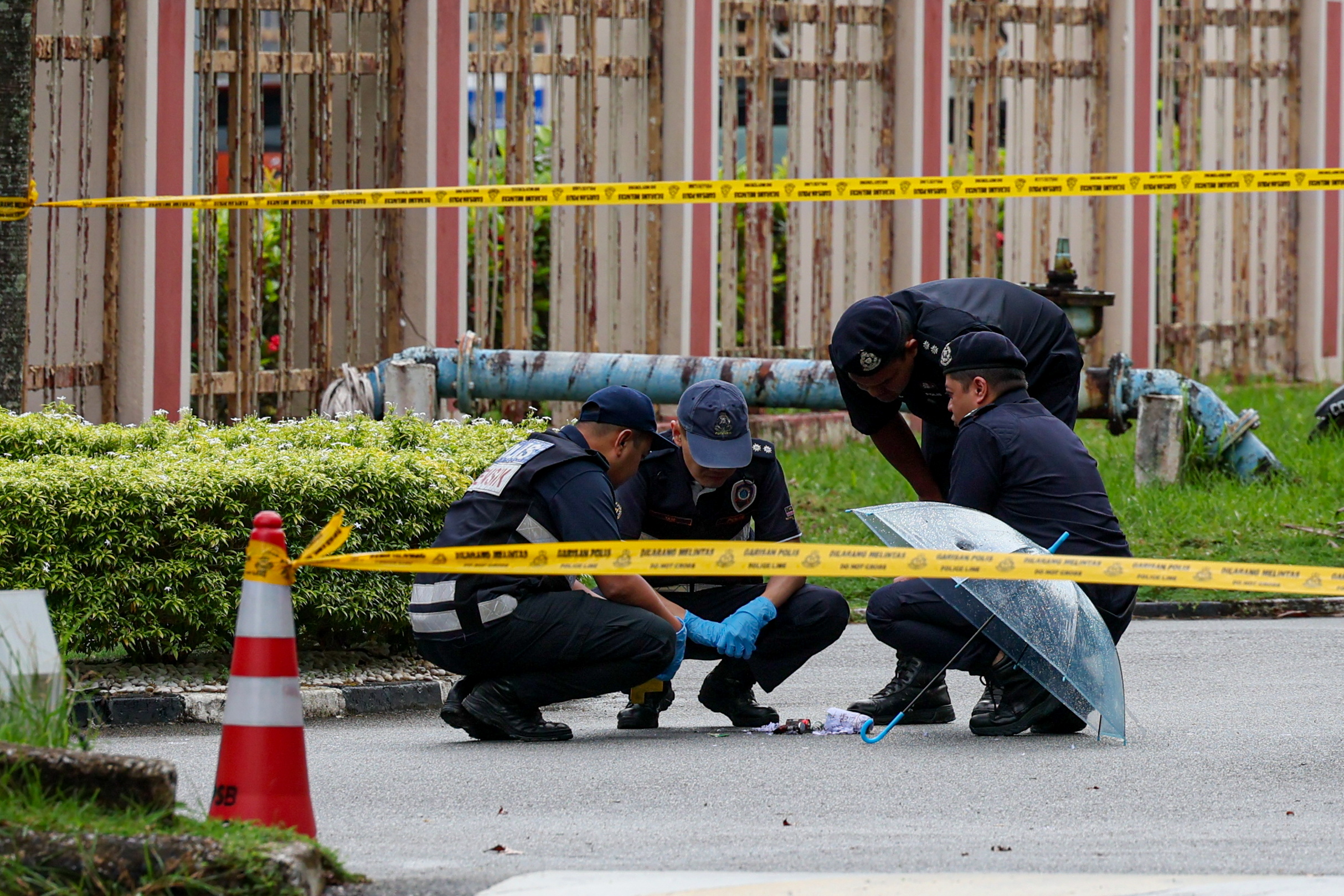Terengganu court complex receives bomb scare, forcing staff evacuation