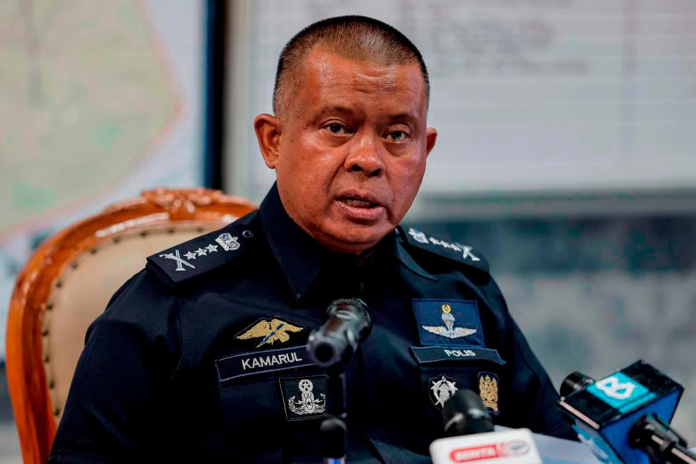 Johor police station chief featured in slapping viral video transferred