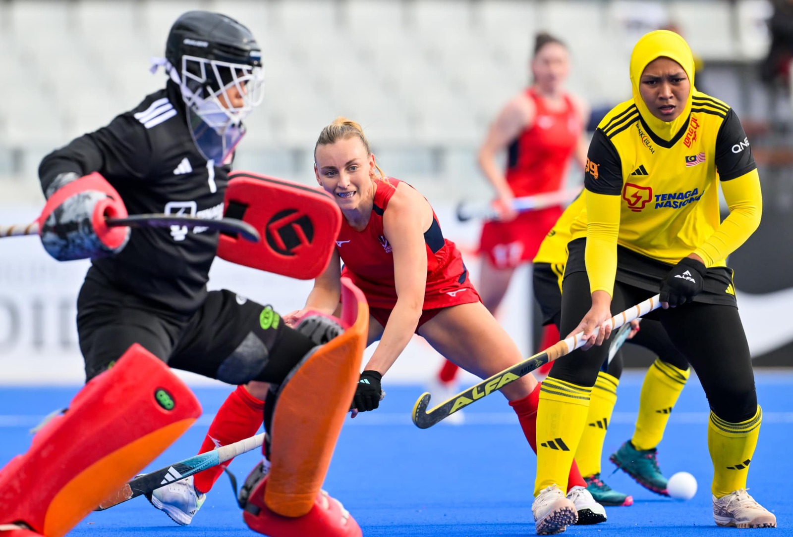 Olympic dreams turn into fish and chips: Speedy Tigresses fried in Great Britain’s 8-1 hockey feast