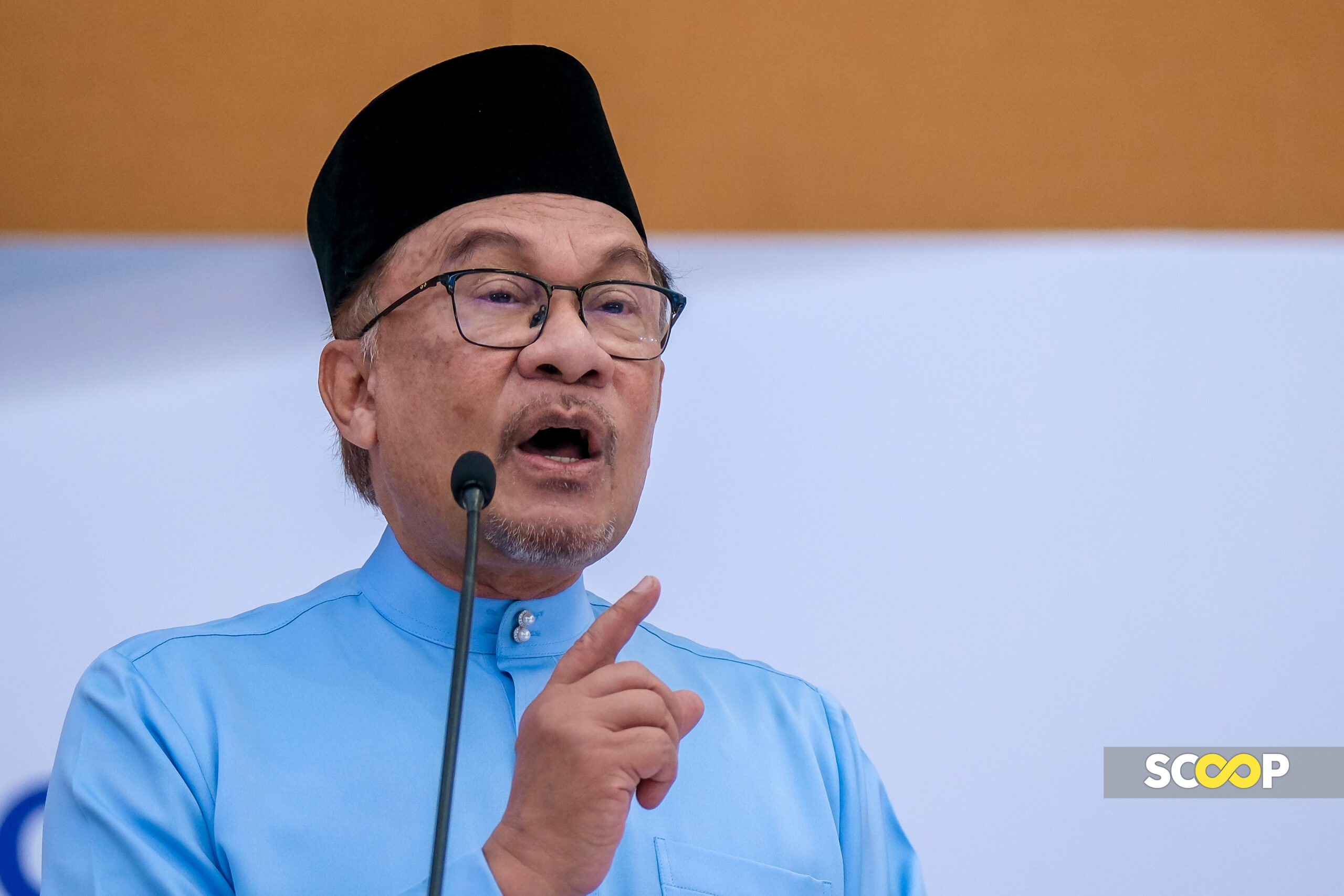 Special committee on shariah laws open to discussions with all parties, says Anwar