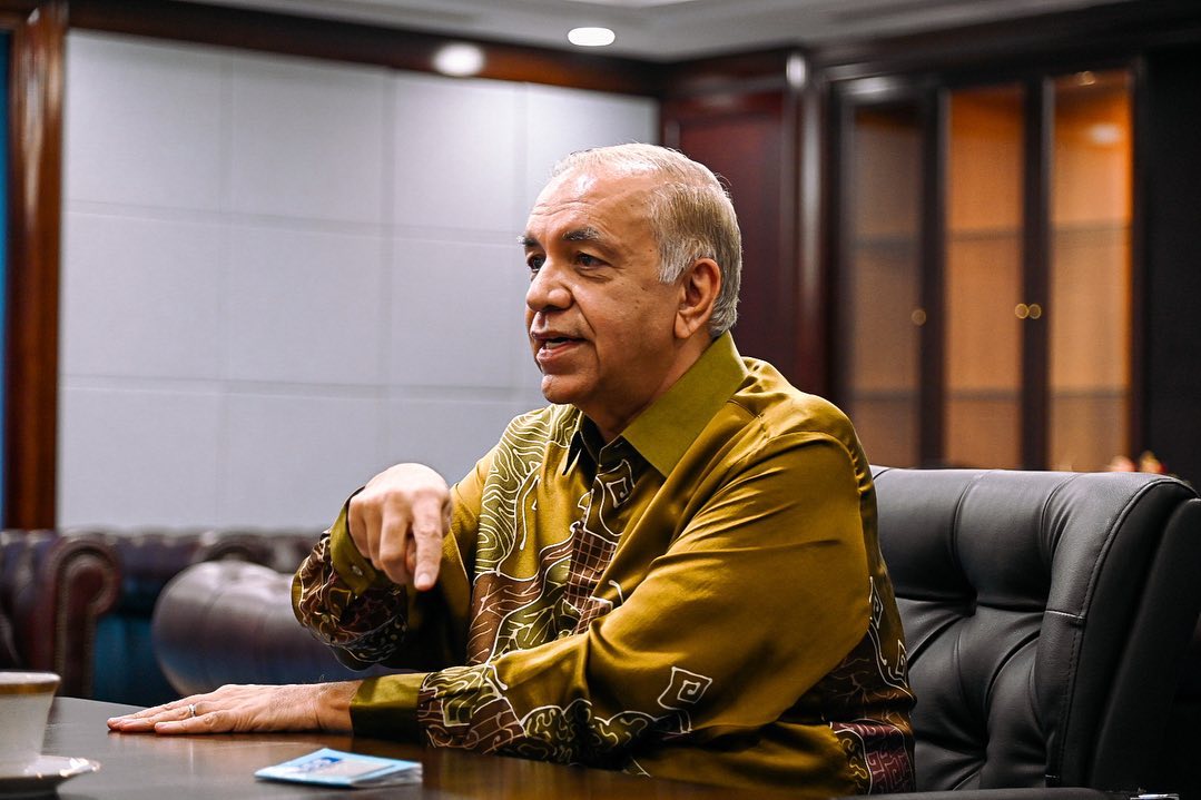 Don’t politicise food matters, Beras Kedah unrealistic: Mydin boss