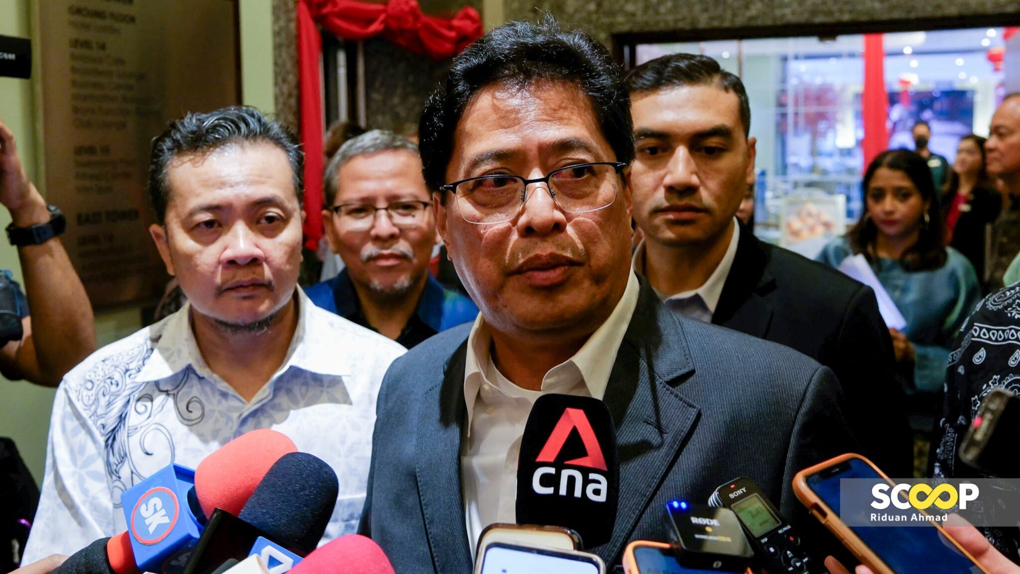 Muhammad Adlan Tuduhan tanpa kehadiran pilihan akhir untuk dakwa menantu Muhyiddin ...