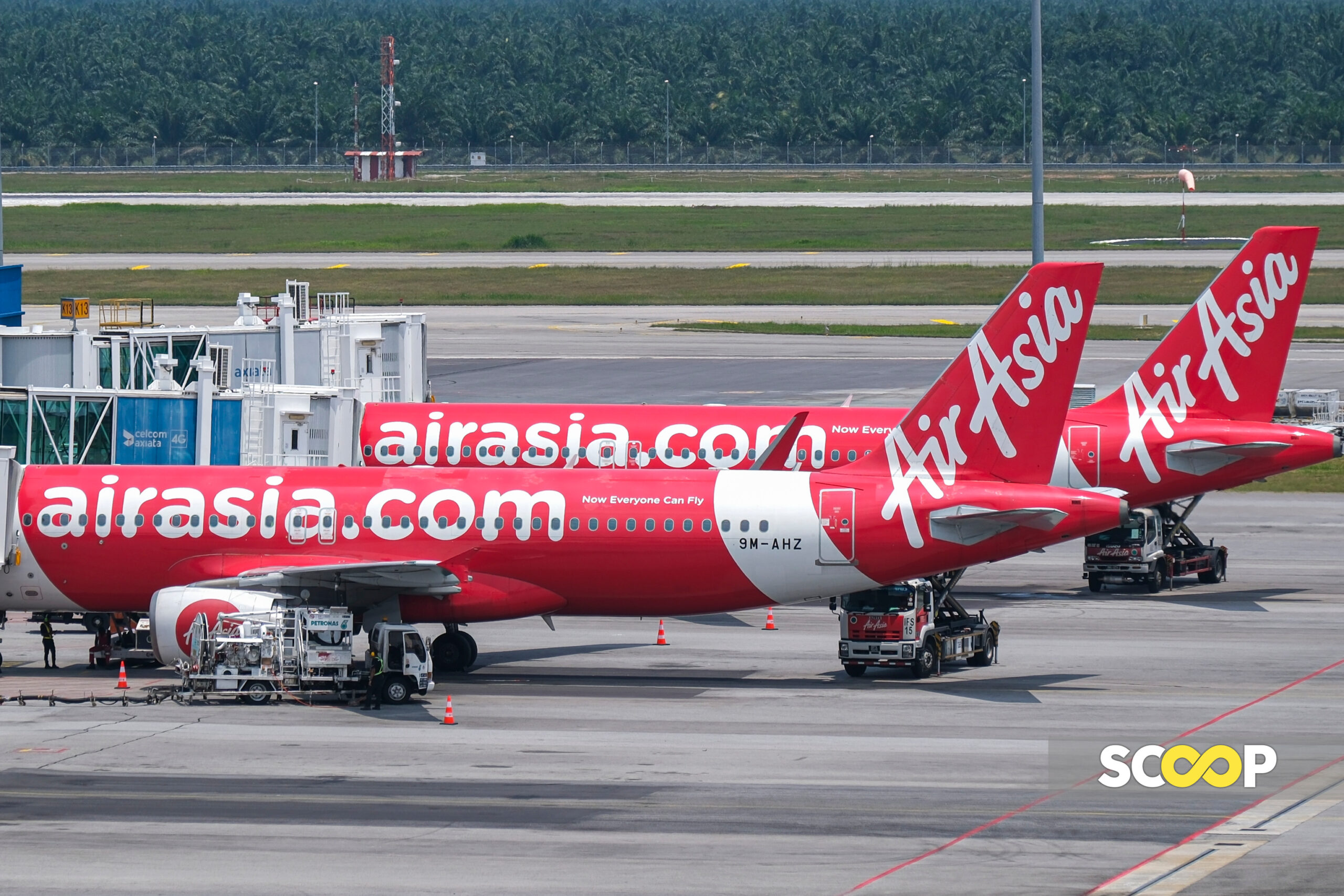 Capital A to dispose of 100% stake in AirAsia Aviation Group, AirAsia for RM6.8 bil