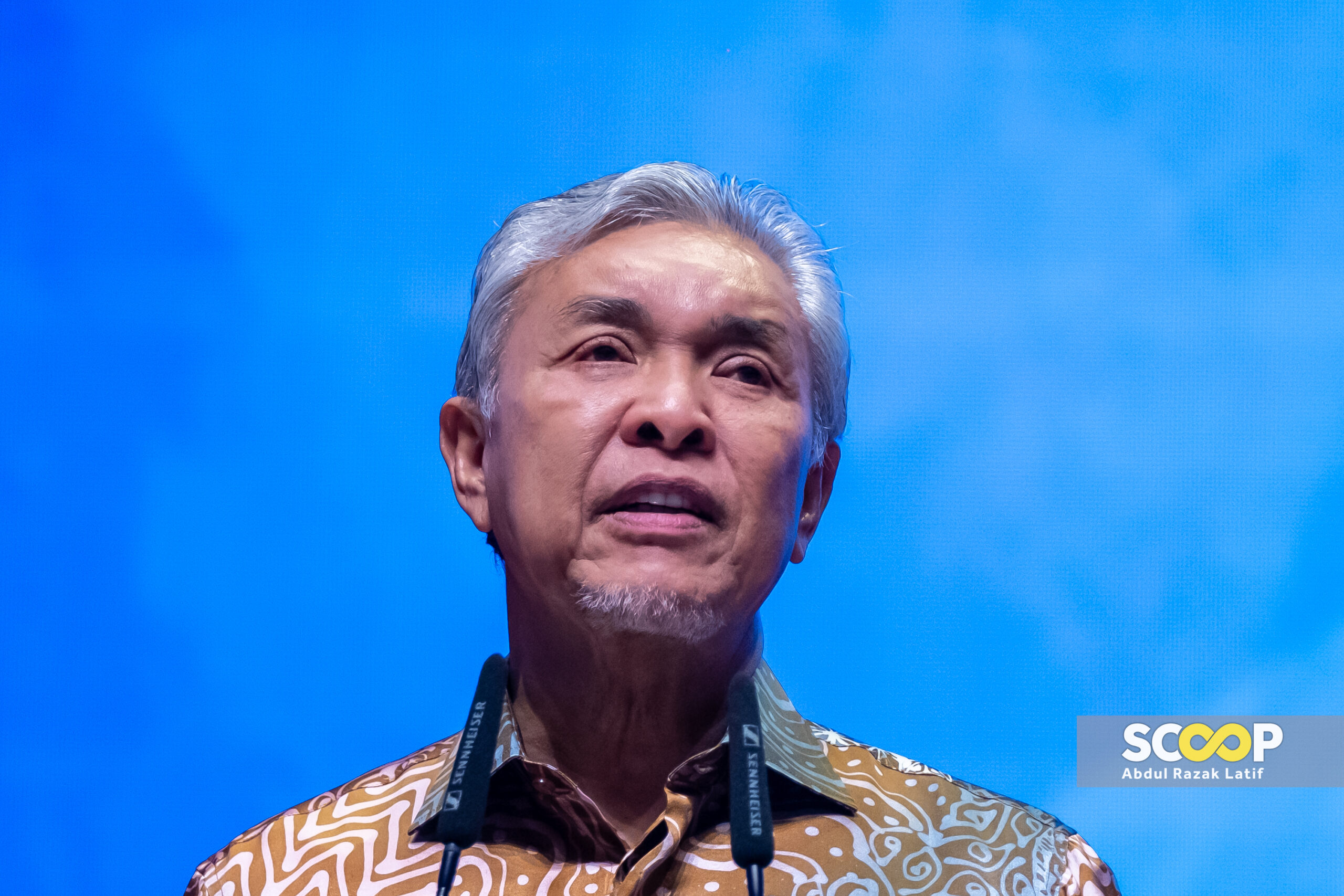 In an affidavit, Zahid voices support for Najib’s request to serve his reduced jail sentence under house arrest
