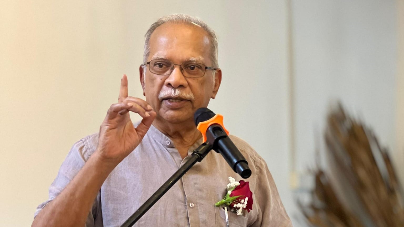 Loyalty to nation, not politicians, parties: Ramasamy rebukes call to ...