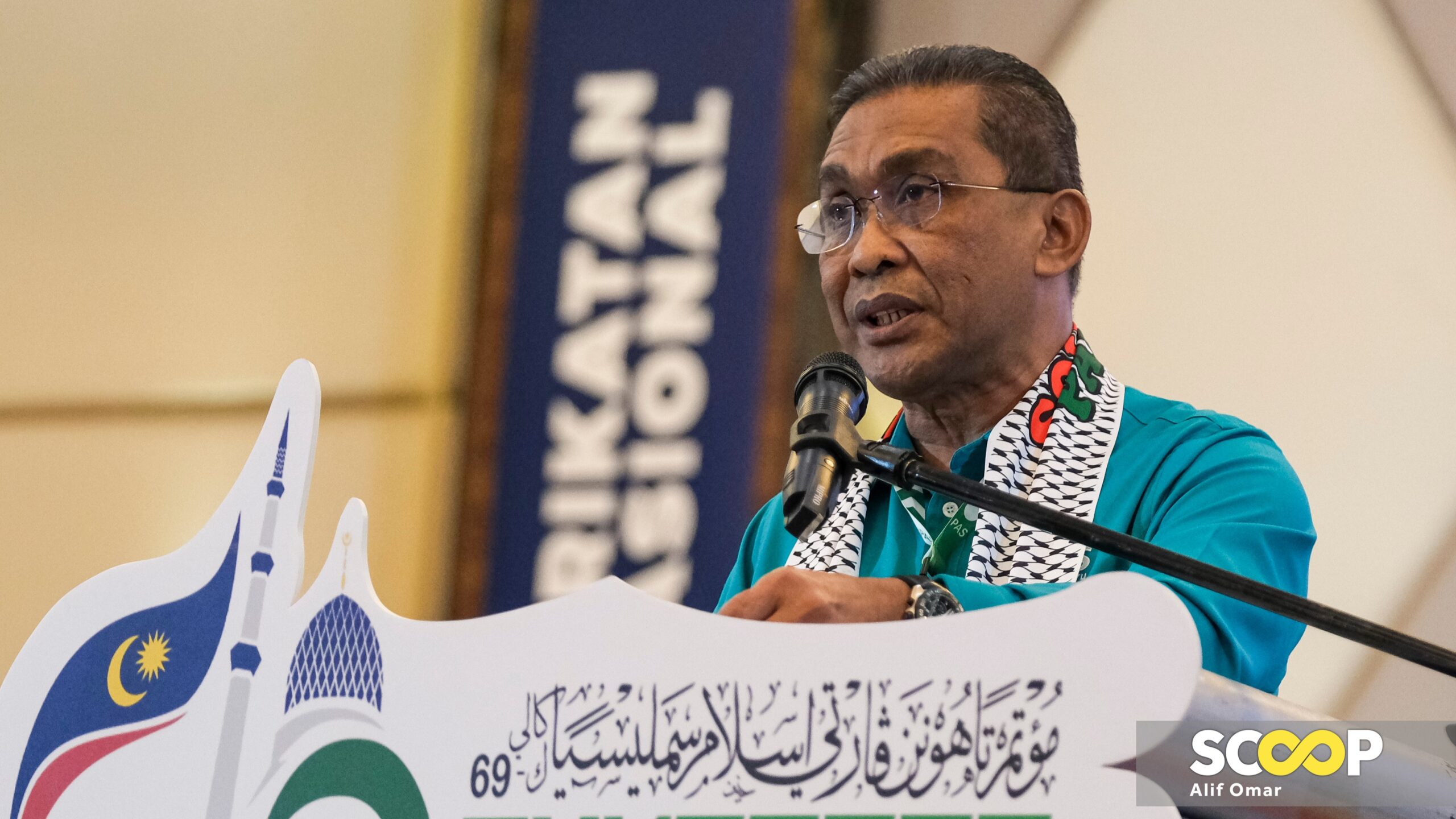 Wajar untuk Anwar 'tidak kenakan syarat sokong PM' bagi salur peruntukan: Takiyuddin