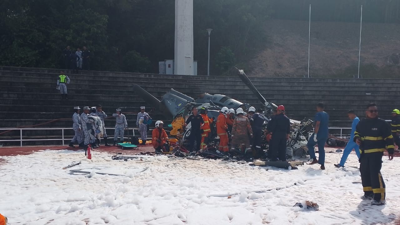 Lumut helicopter crash: navy releases names of deceased 7 crew members, 3 passengers