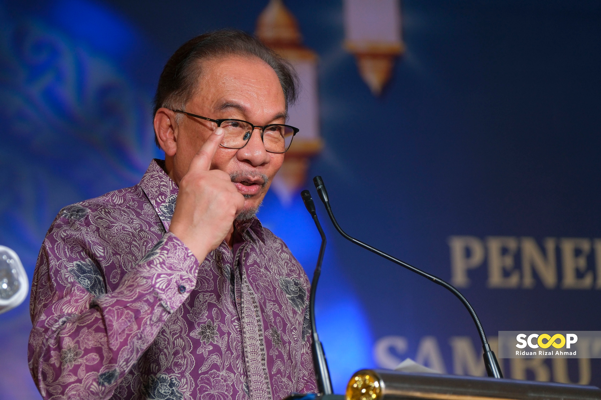 M'sia-China relations remain firm, no caving in to US pressure, Anwar assures