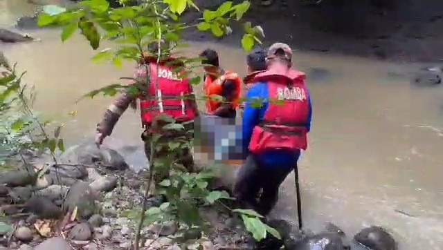 Water surge: three dead, 12 survivors in Lahad Datu water trekking accident