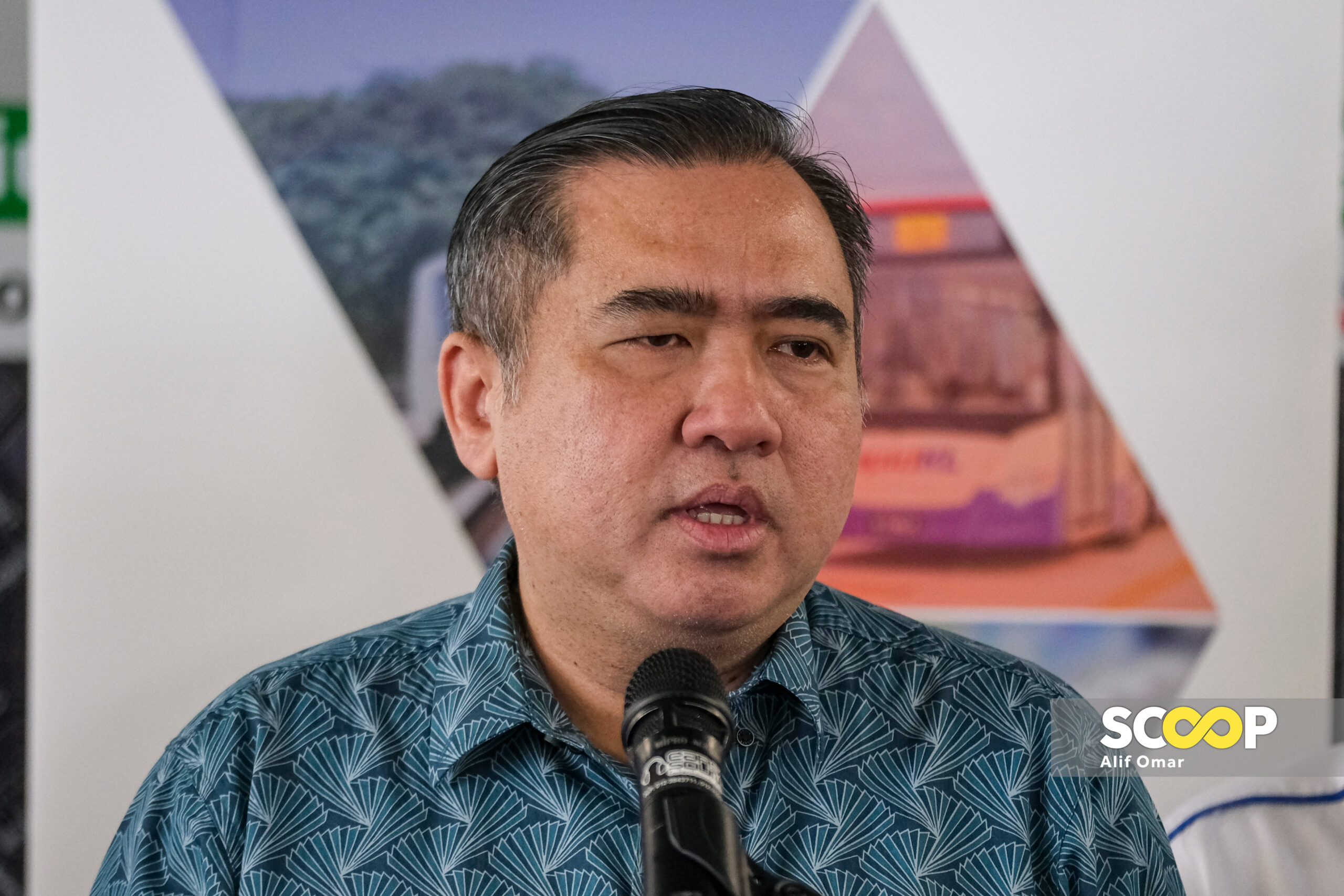 Ship that docked in Malaysia no longer owned by Israel’s ZIM, clarifies Loke