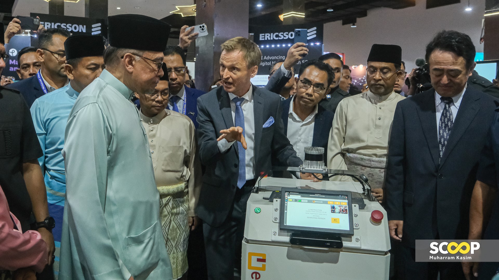 Jangan takut dengan teknologi AI, PM ingatkan rakyat Malaysia