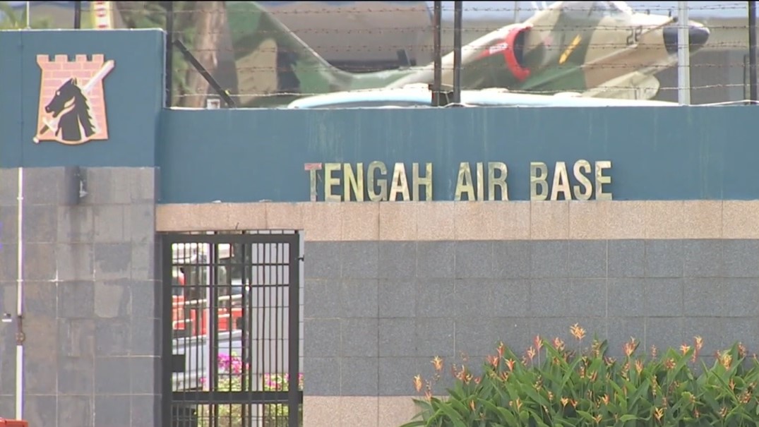 Singapore suspends F-16 fleet training after crash at air base