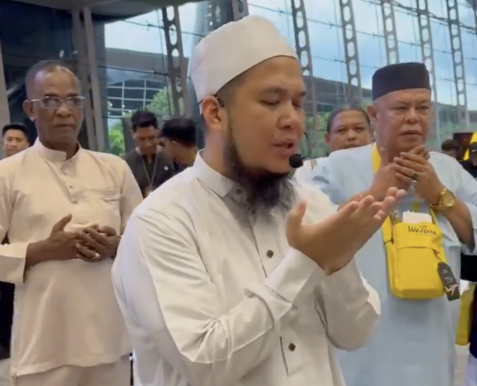 Ebit Lew at KLIA umrah sendoff - X screenshot