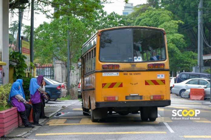 06062024 - GENERIC PIX - BAS SEKOLAH DIESEL. RIDUAN RIZAL AHMAD