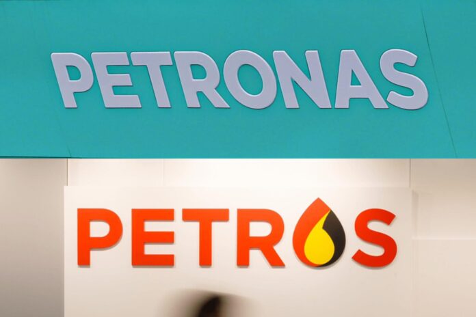 apetronas-petros