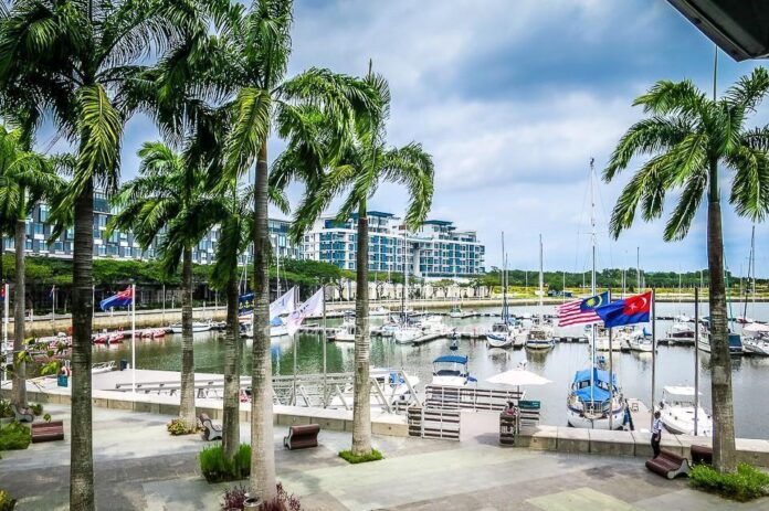 puteri harbour-tourism johor