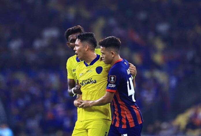 Saravanan, Sergio and Arif - Southern Tigers pic
