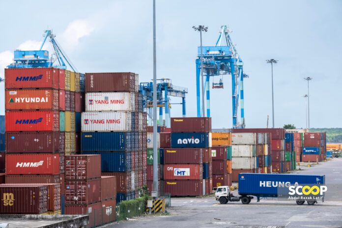 a27102023-Isu-Jalan-Raya-Sekitar-Port-Klang-ABDUL-RAZAK-LATIF-007-scaled