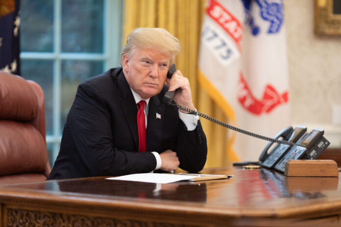 aPresident_Donald_J._Trump_in_the_Oval_Office_44968628495-scaled