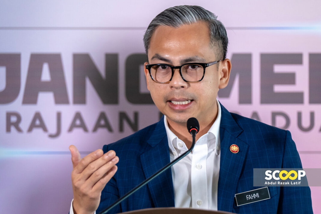 Muhammad Adlan Fahmi gesa menantu Muhyiddin 'kembali ke Malaysia' dan hadapi undang ...