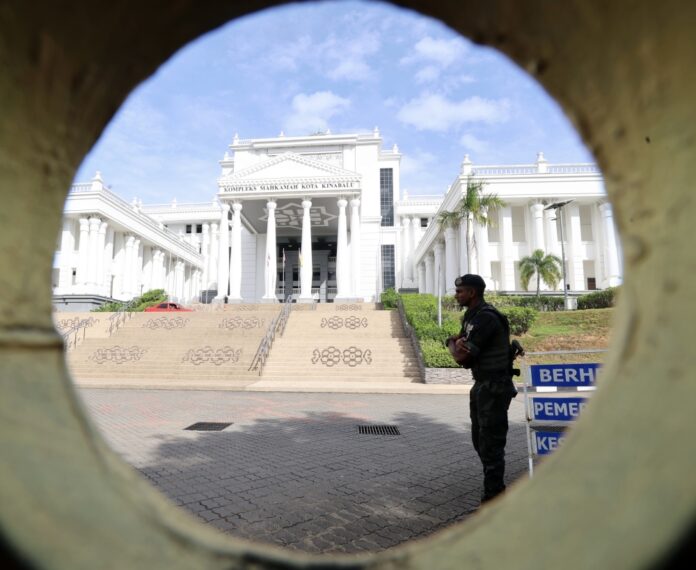 Kompleks Mahkamah Kota Kinabalu - Bernama pic