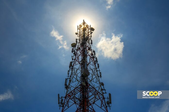 24102023-Telecommunication-Antenna-for-Mobile-4G-5G-Network-Coverage-ABDUL-RAZAK-LATIF-002