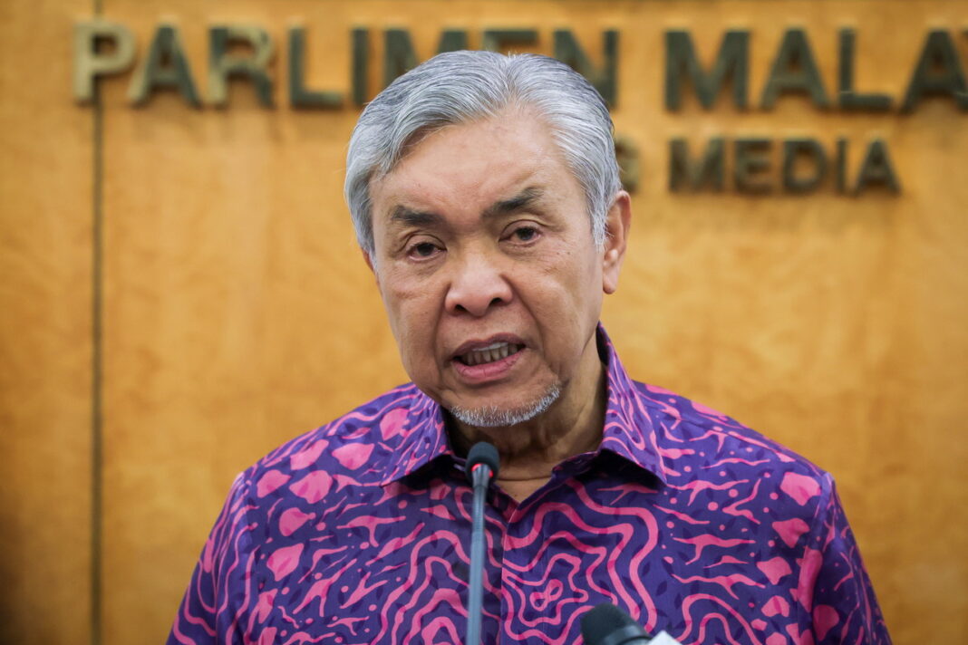 Zahid renews call for full royal pardon for Najib, says decision lies