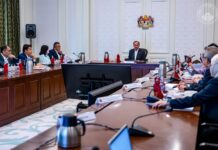 Ditch Waze, switch to TuJu over concerns about Israel and data security: Anwar warns Malaysians